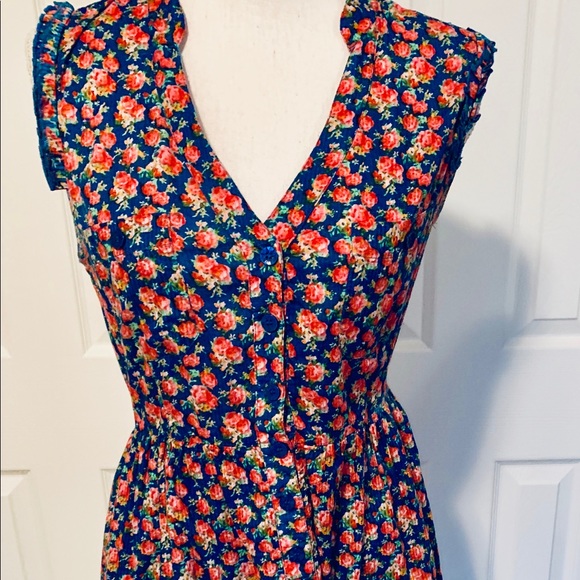 🌹 Spring Rose Mini-Dress - Picture 2 of 6